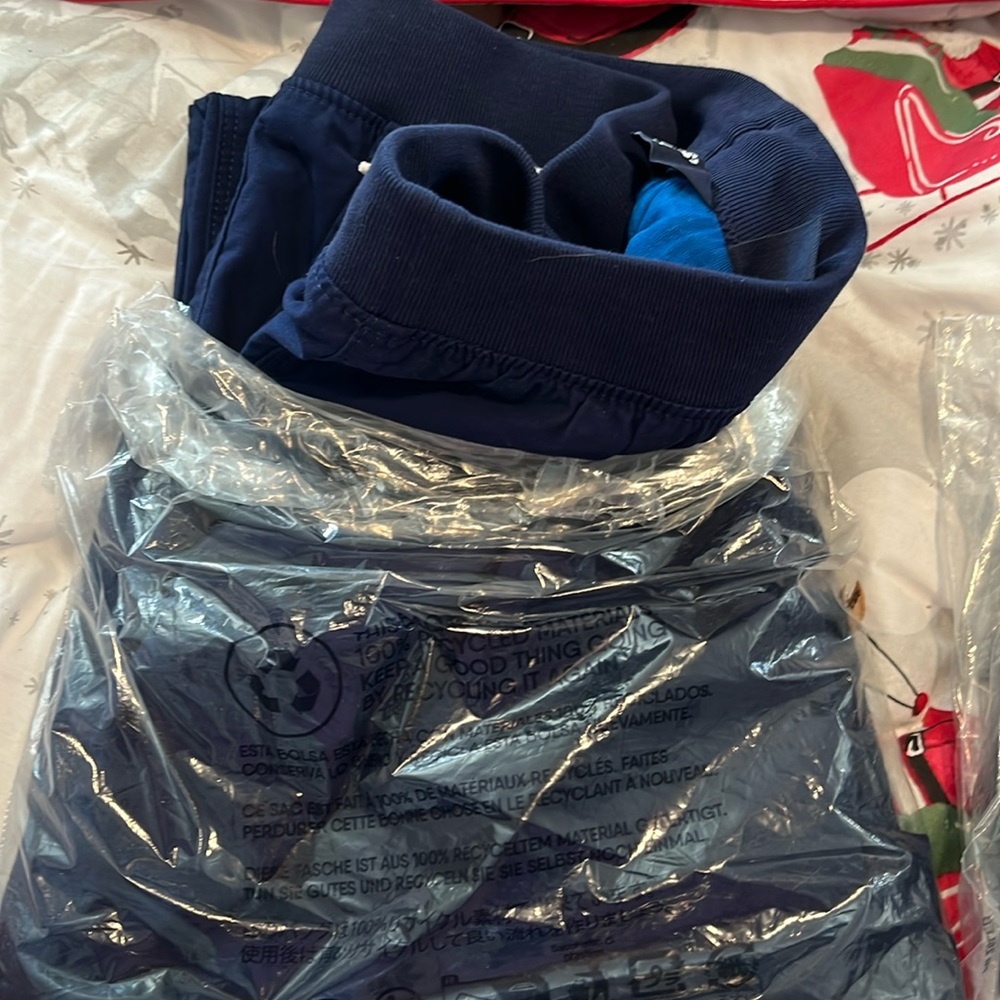 Land’s End size large 10-12 husky lined deep sea blue pants NWT